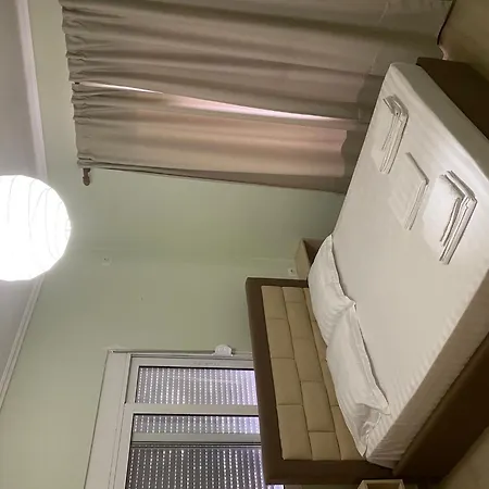 Breeze Cuddling Your Holidays Sarande