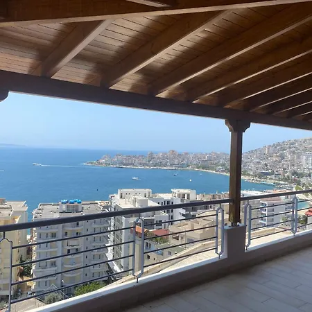 Apartment Breeze Cuddling Your Holidays