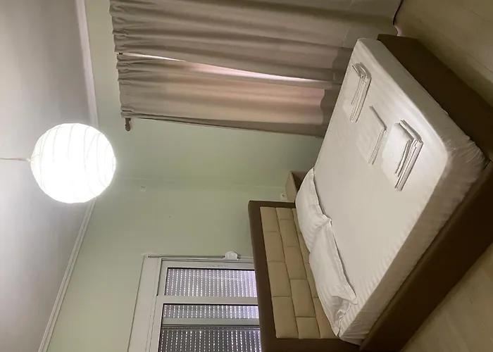 Breeze Cuddling Your Holidays Saranda