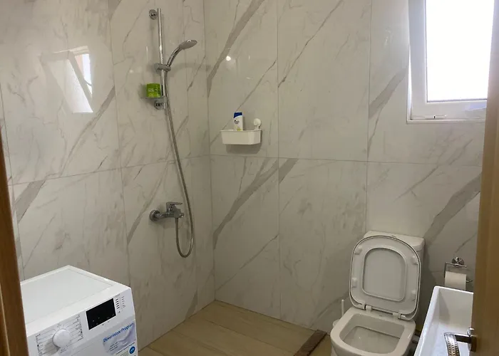 Breeze Cuddling Your Holidays Saranda